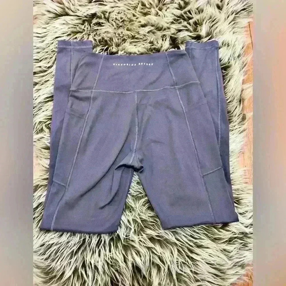 Victoria Secret Stormy Gray Workout Leggings Size 4 - Picture 4 of 4